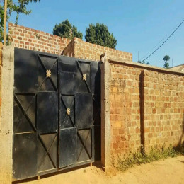 Nous vendons cette maison à Lubumbashi au quartier Bel-Air